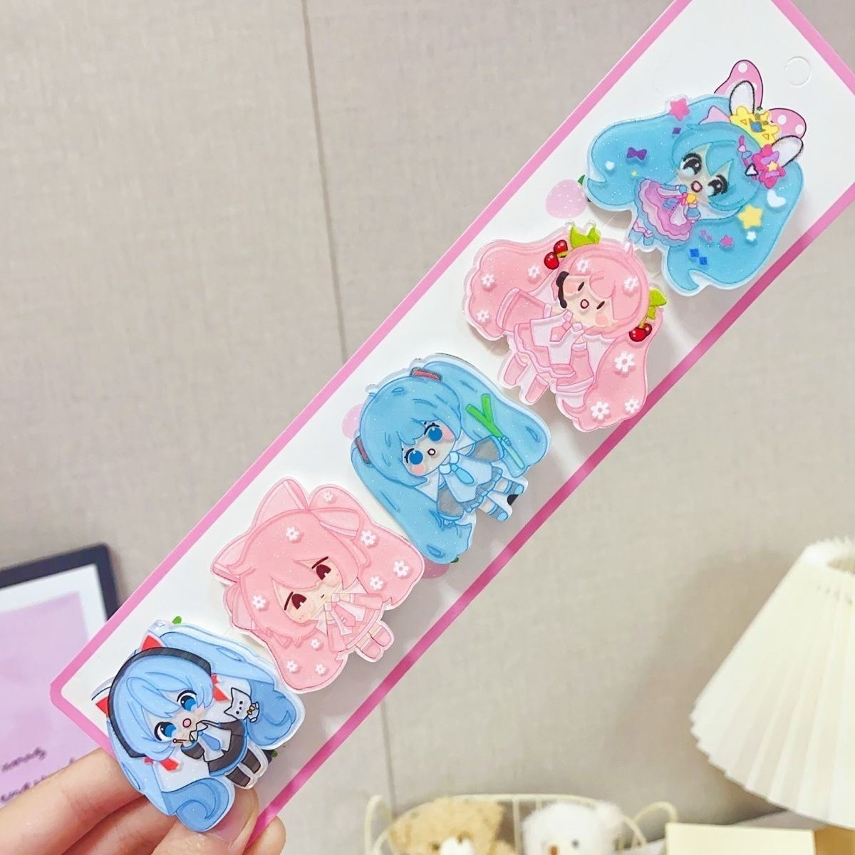 Hatsune Miku cartoon hair clip - огляд і ціна Hair Bundles